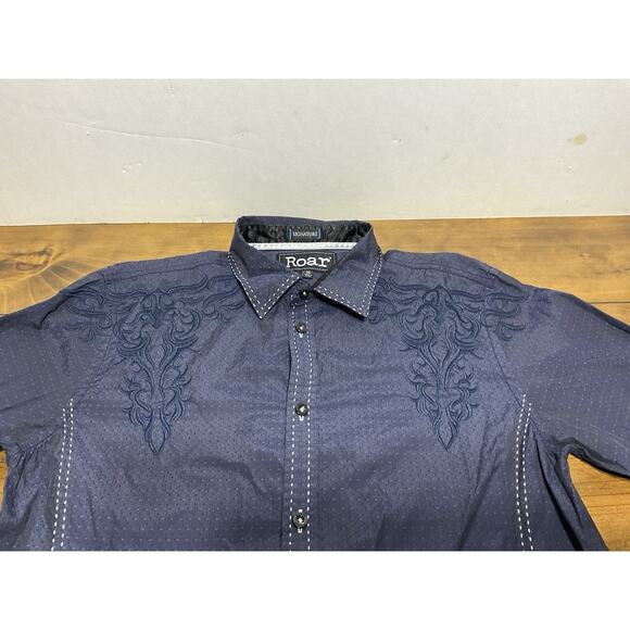 ROAR Shirt Men’s Navy Blue Vitality Signature Embroidered Flip Cuff Size Medium - Picture 6 of 14